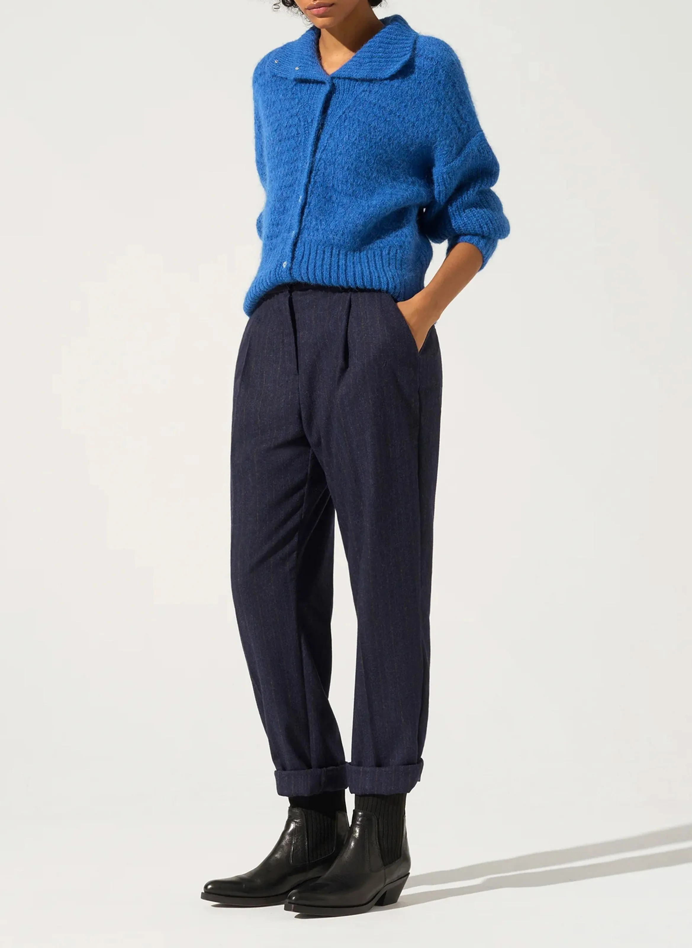 Pantalón de lana recto de rayas en azul