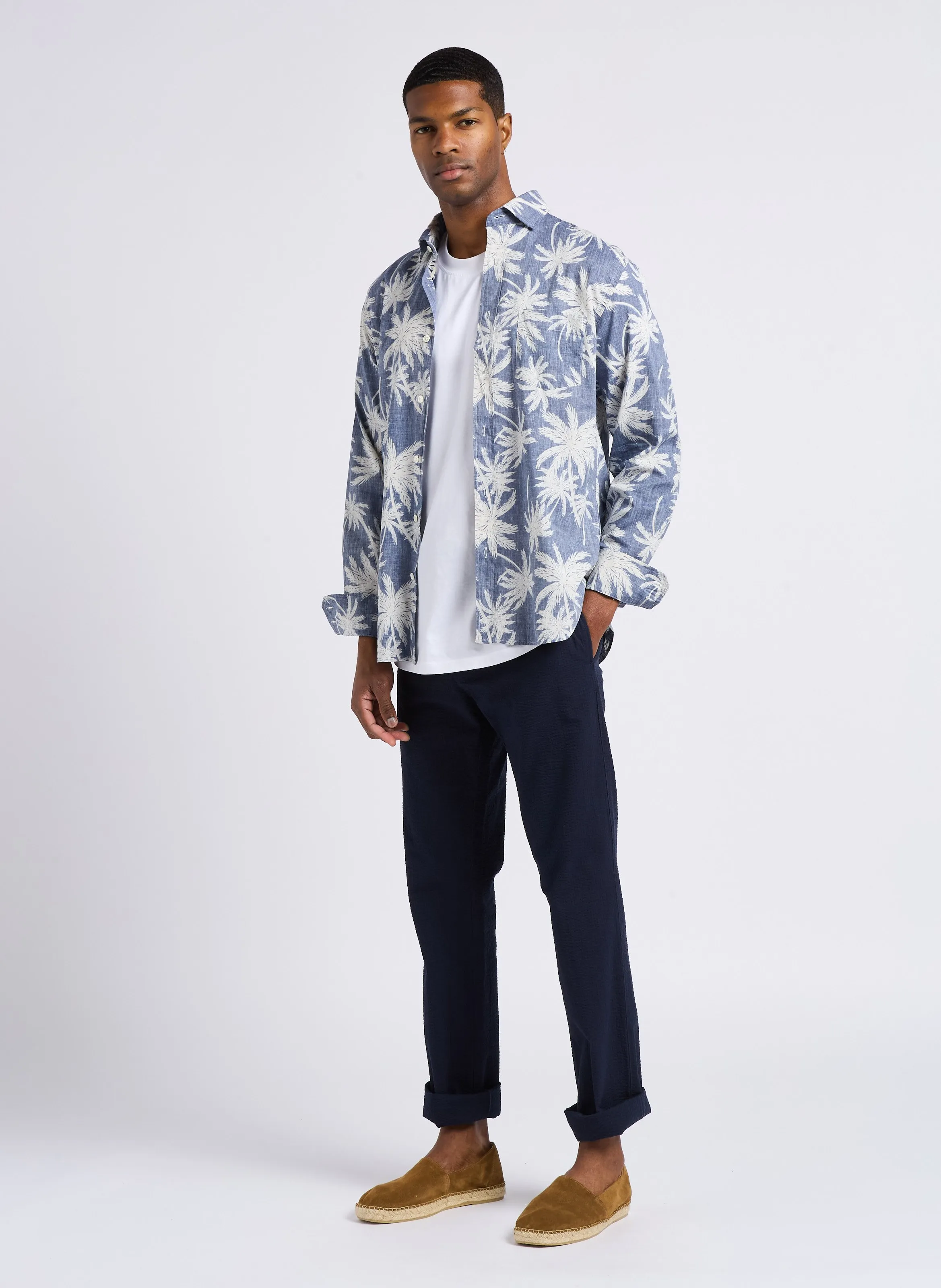 PAUL  CAMISA REGULAR FIT CON ESTAMPADO DE PALMERAS EN ALGODóN EN AZUL