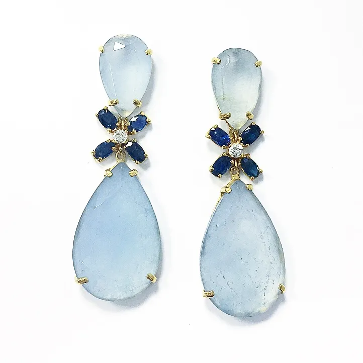 Pendientes de plata bañada con jades y zafiros azules