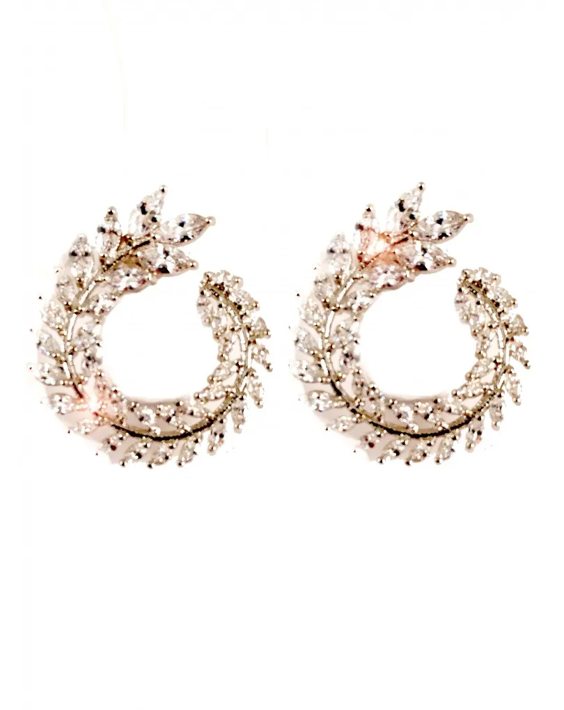PENDIENTES NOVIA EN RODIO Y CIRCONITAS, FORMA CORONA LAUREL