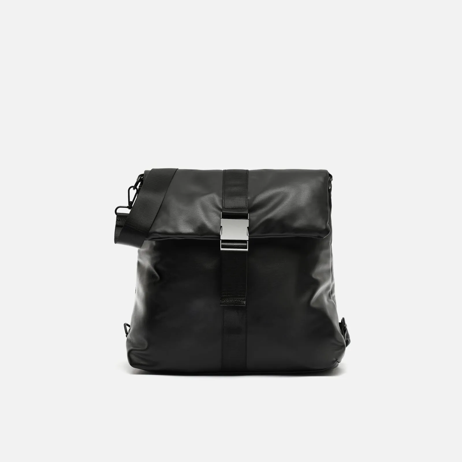 Pleo mochila con solapa