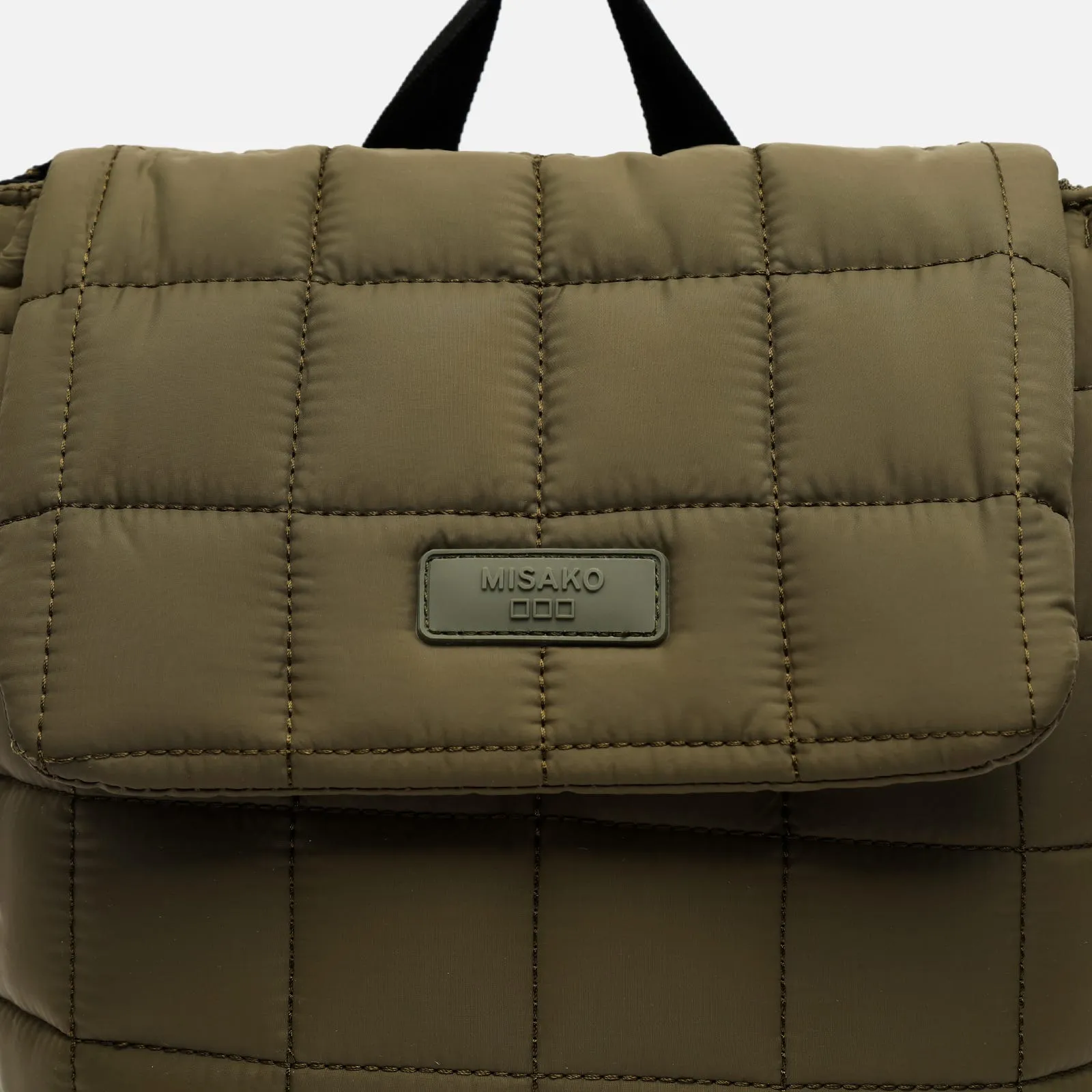 Puki mochila con solapa acolchada en nylon