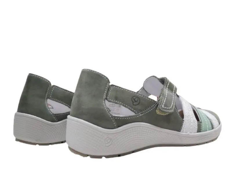 SANDALIA CANGREJERA SUAVE BY LEYLAND EN COLOR VERDEPLATA 3767
