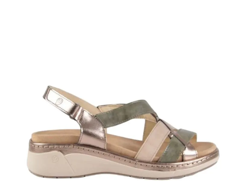 SANDALIA DE CUÑA EN PIEL SUAVE BY LEYLAND OROVERDE 3316