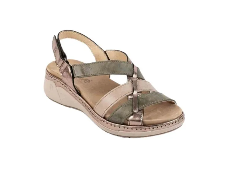 SANDALIA DE CUÑA EN PIEL SUAVE BY LEYLAND OROVERDE 3316