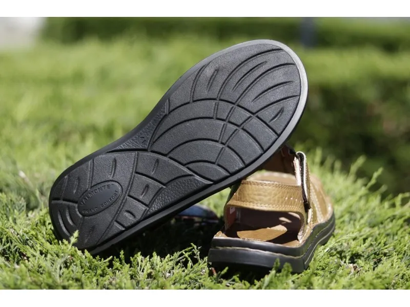 SANDALIA DE PIEL 10202 SUAVE BY LEYLAND EN COLOR CAMEL