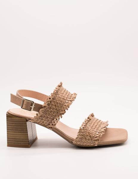 Sandalia Kess 21061 trenzado betaupe de mujer.