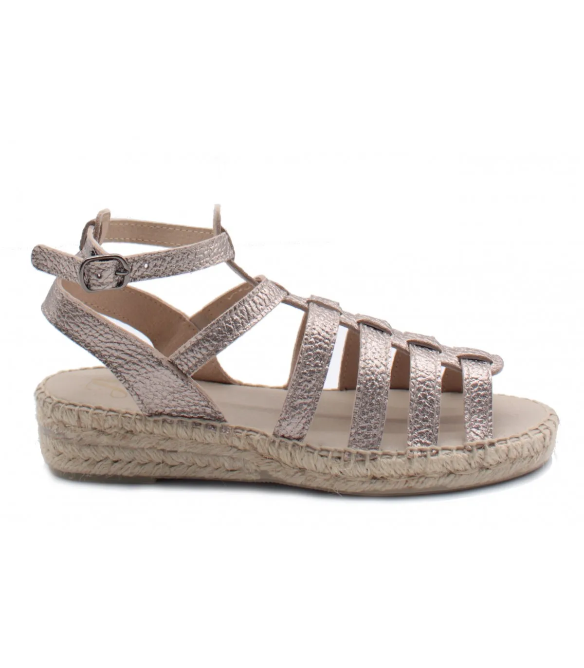 Sandalia para mujer en color metalizado acero
