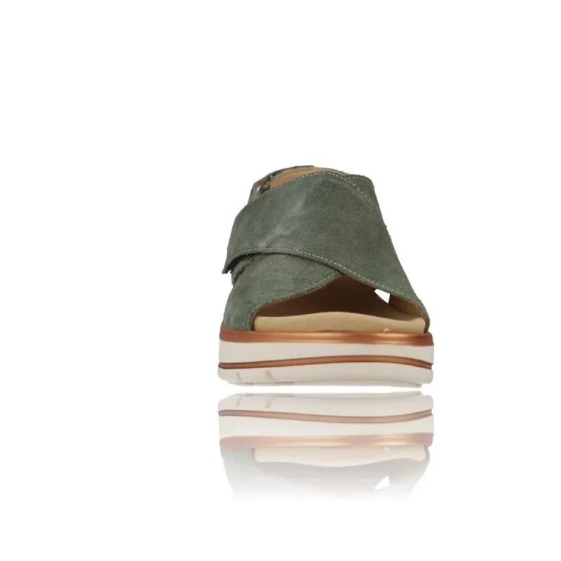 SANDALIAS CON CUñA Y TIRAS CRUZADAS PARA MUJER DE ARA SHOES 1242404