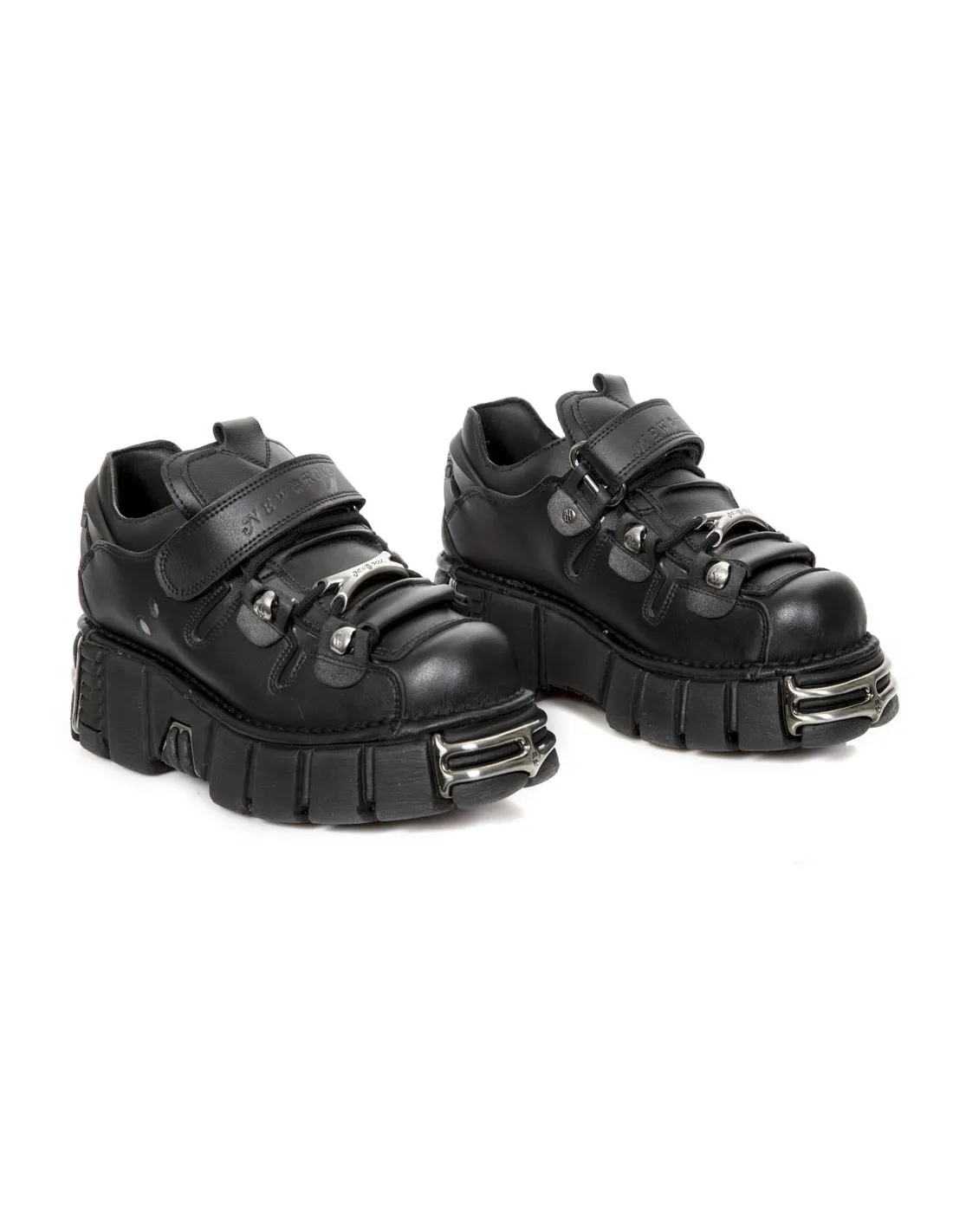 SHOE METALLIC M131V1