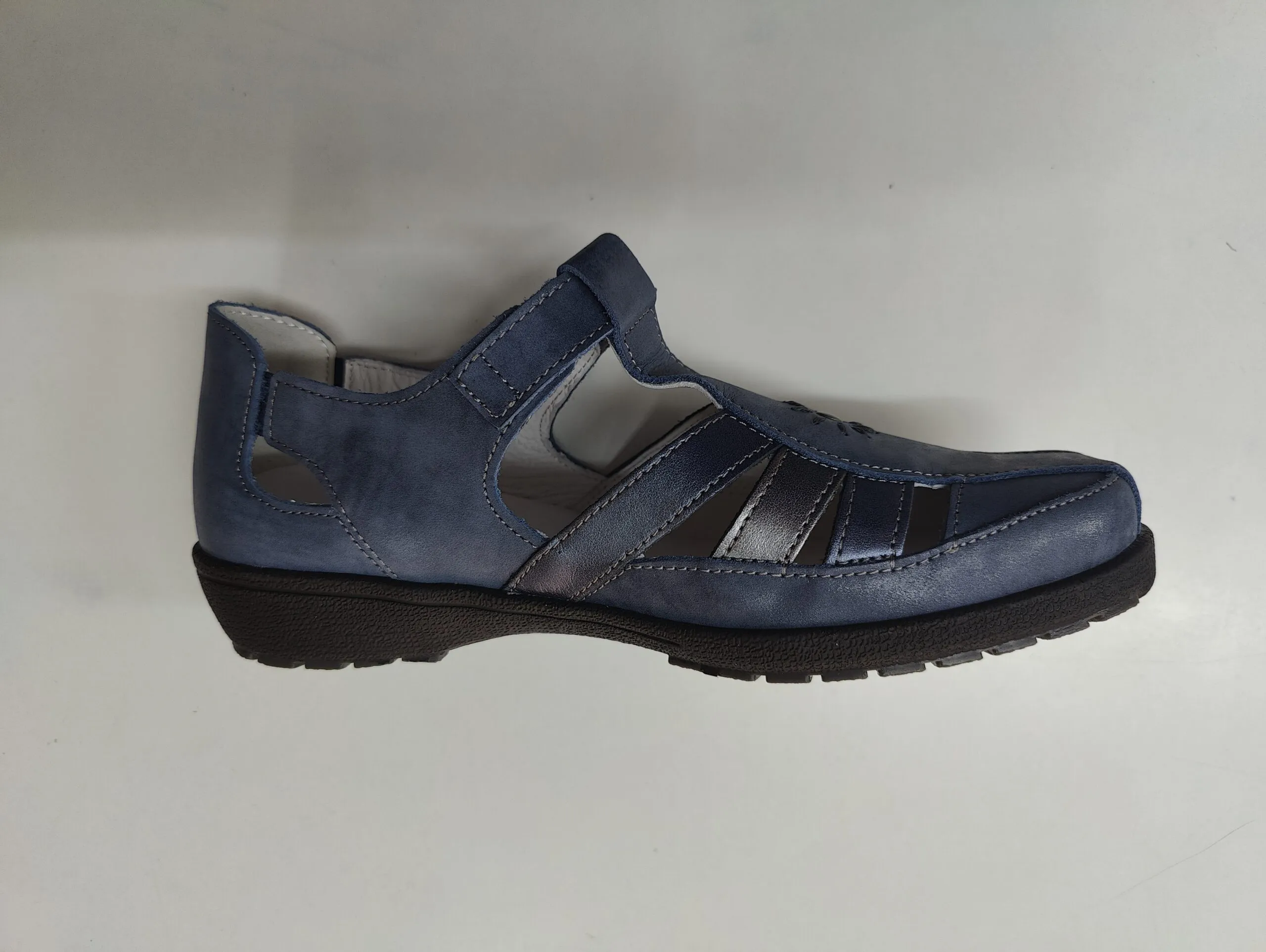 Suave by Leyland – Sandalia Cerrada Velcro con: Velcro para: Mujer 3431 cobalto