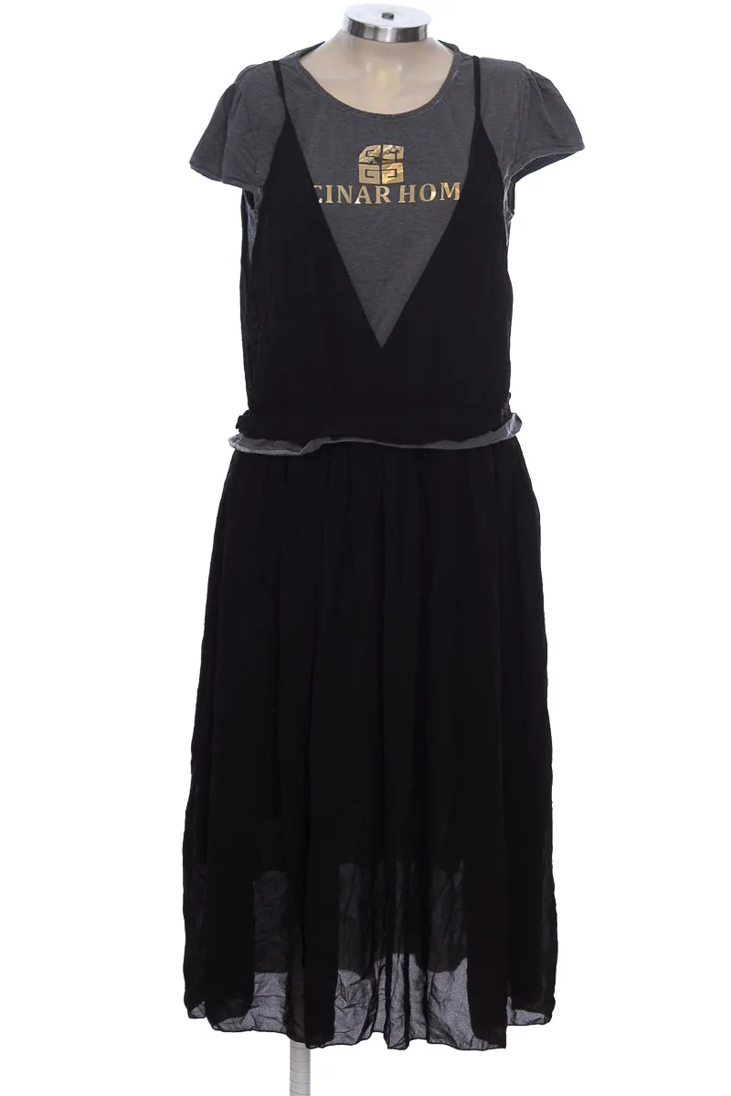 VESTIDO / ENTERIZO COLOR NEGRO  CLOSEANDO