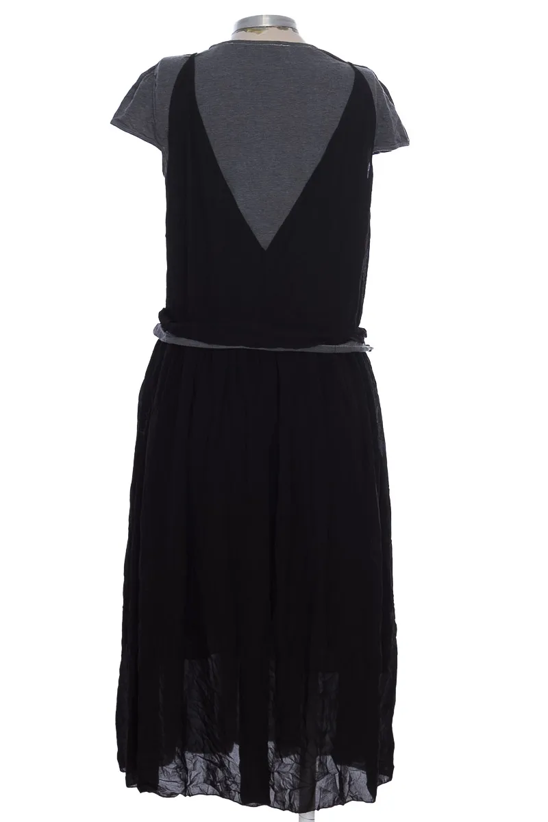 VESTIDO / ENTERIZO COLOR NEGRO  CLOSEANDO