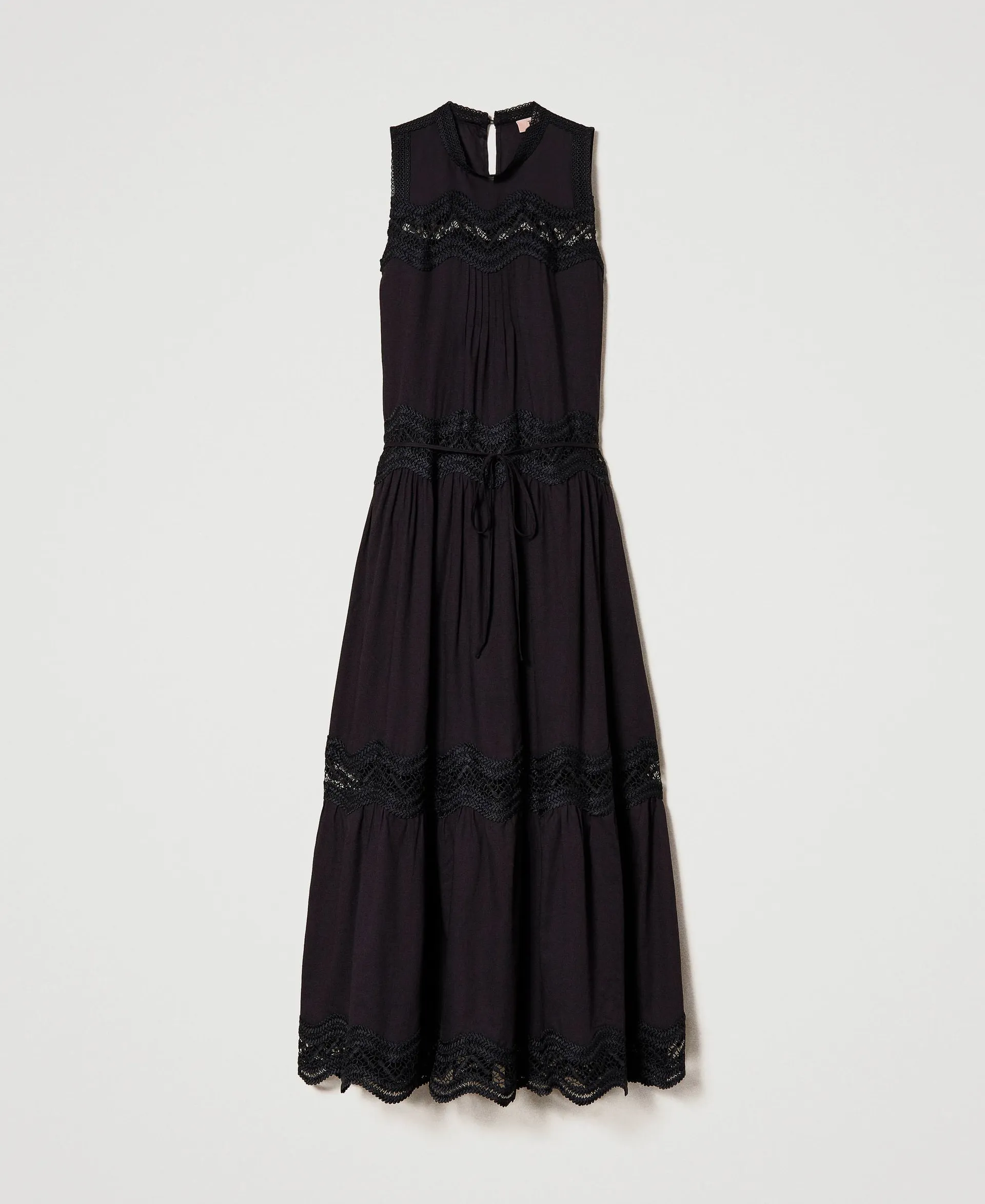Vestido largo de crepé y encaje