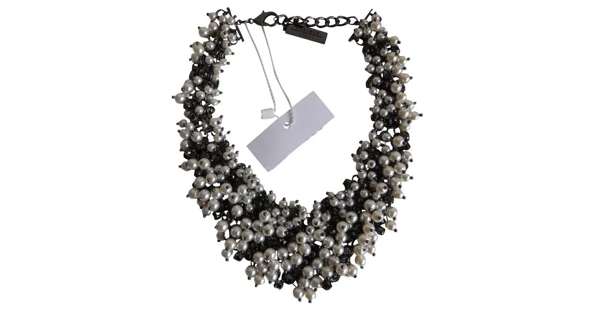 Weekend Max Mara Collar de perlas artificiales MAX MARA WEEKEND Negro Blanco 