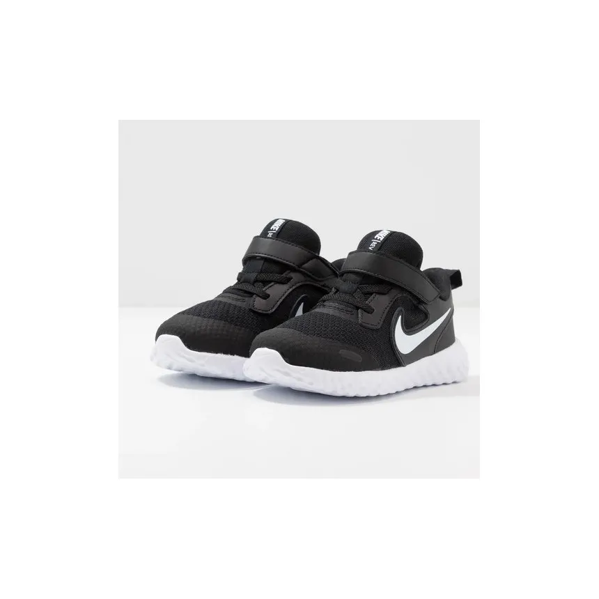 Zapas Nike Revolution 5 Para Niños