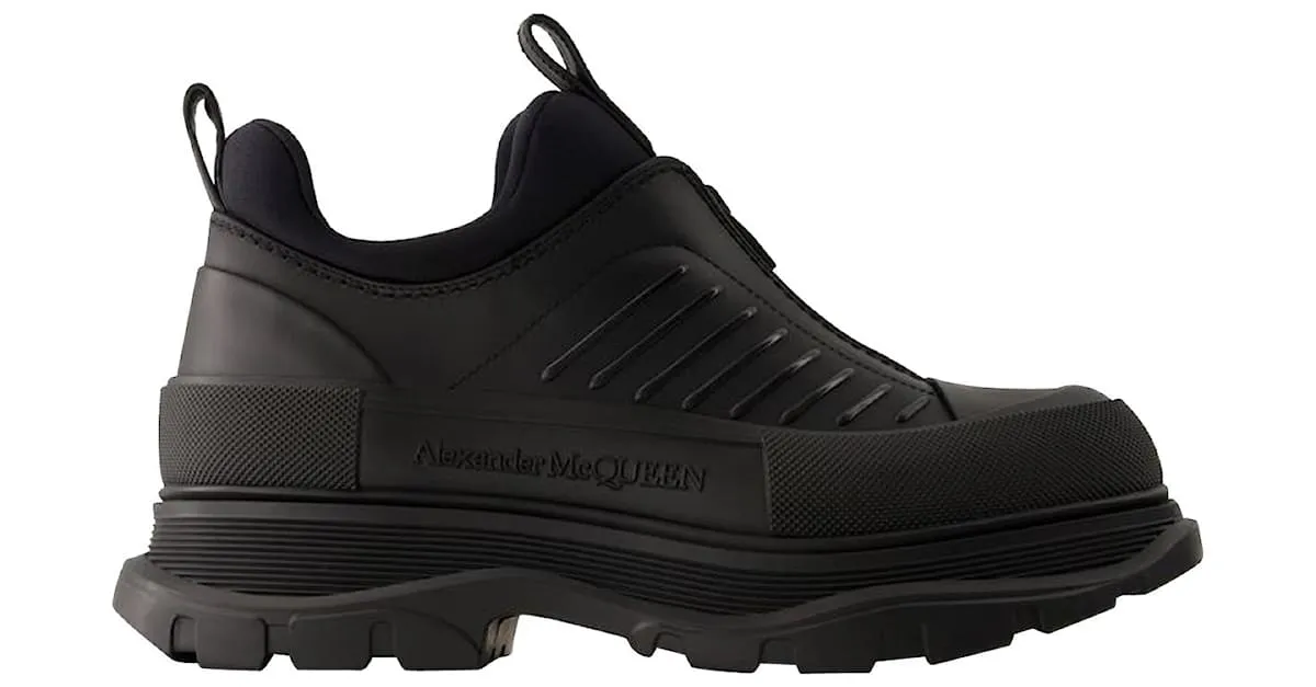 ZAPATILLAS TREAD  ALEXANDER MCQUEEN  PIEL  NEGRO 