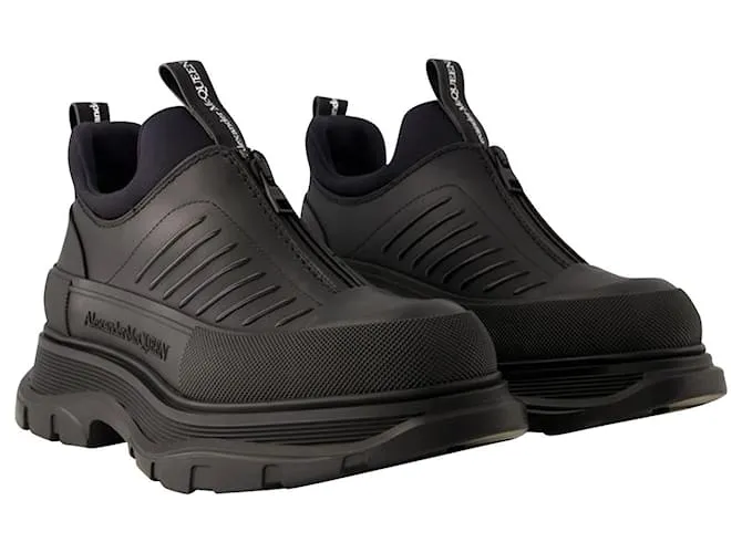 ZAPATILLAS TREAD  ALEXANDER MCQUEEN  PIEL  NEGRO 