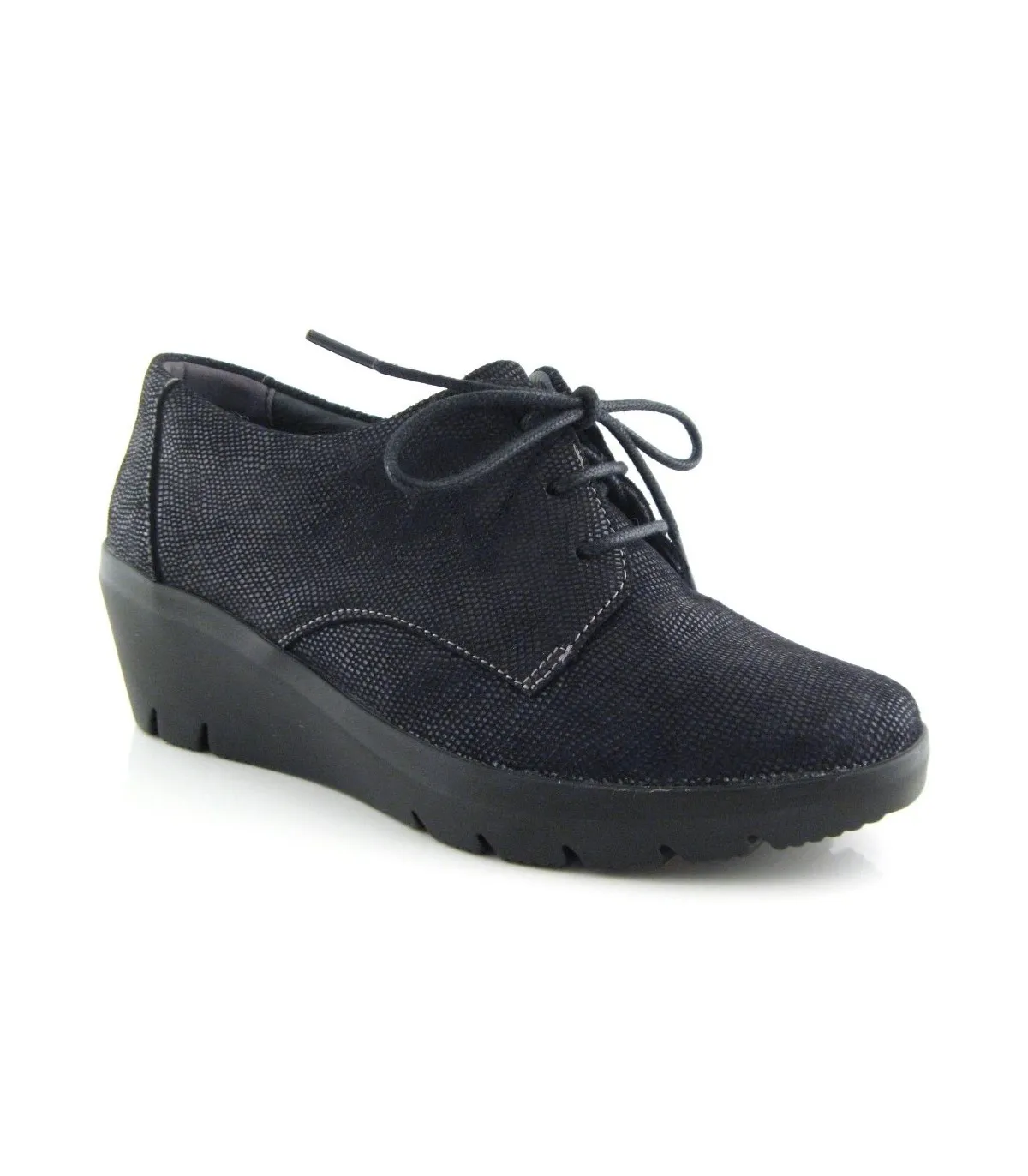 Zapato con cordones en color negro