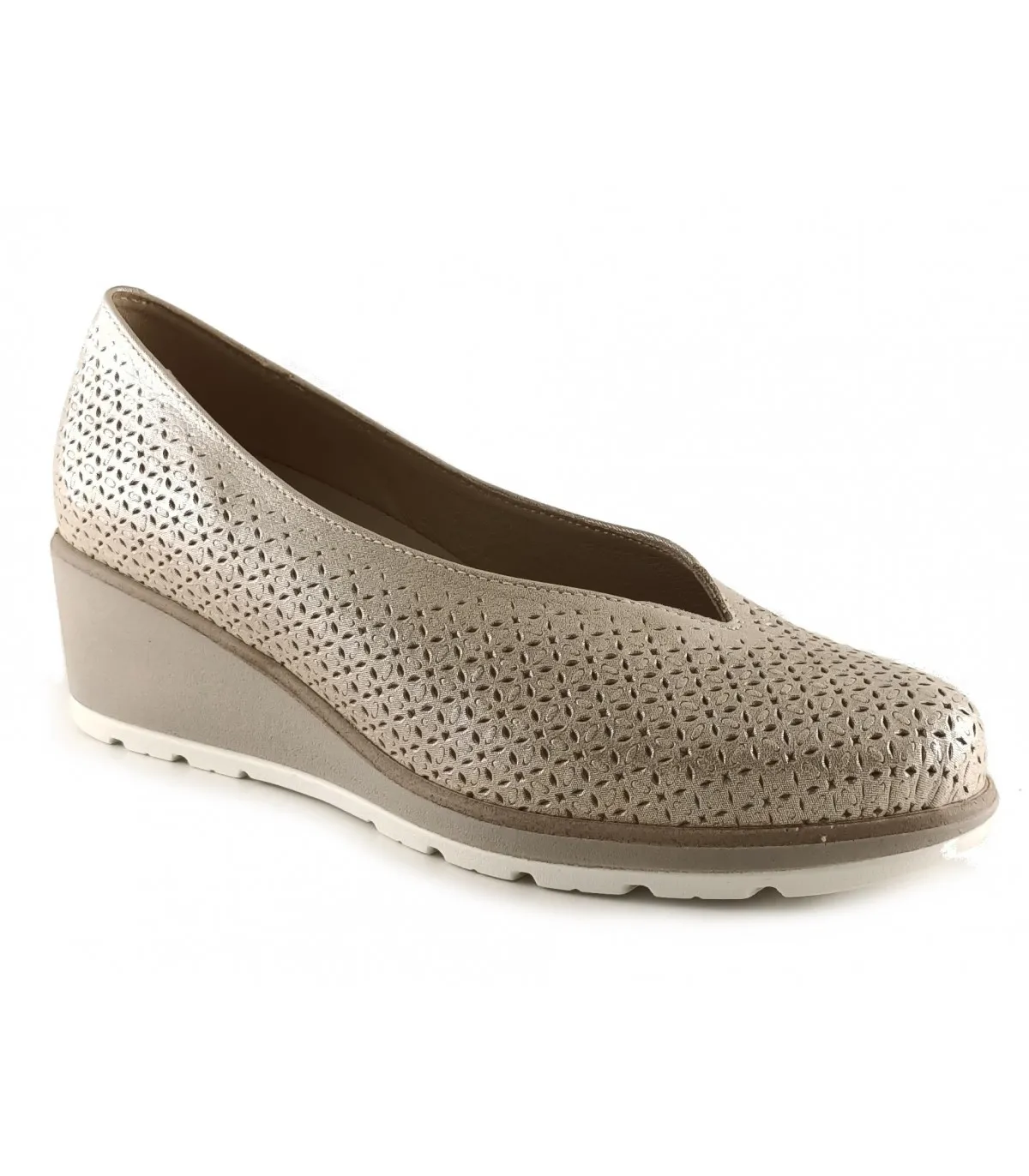 Zapato corte salón para mujer en color crema