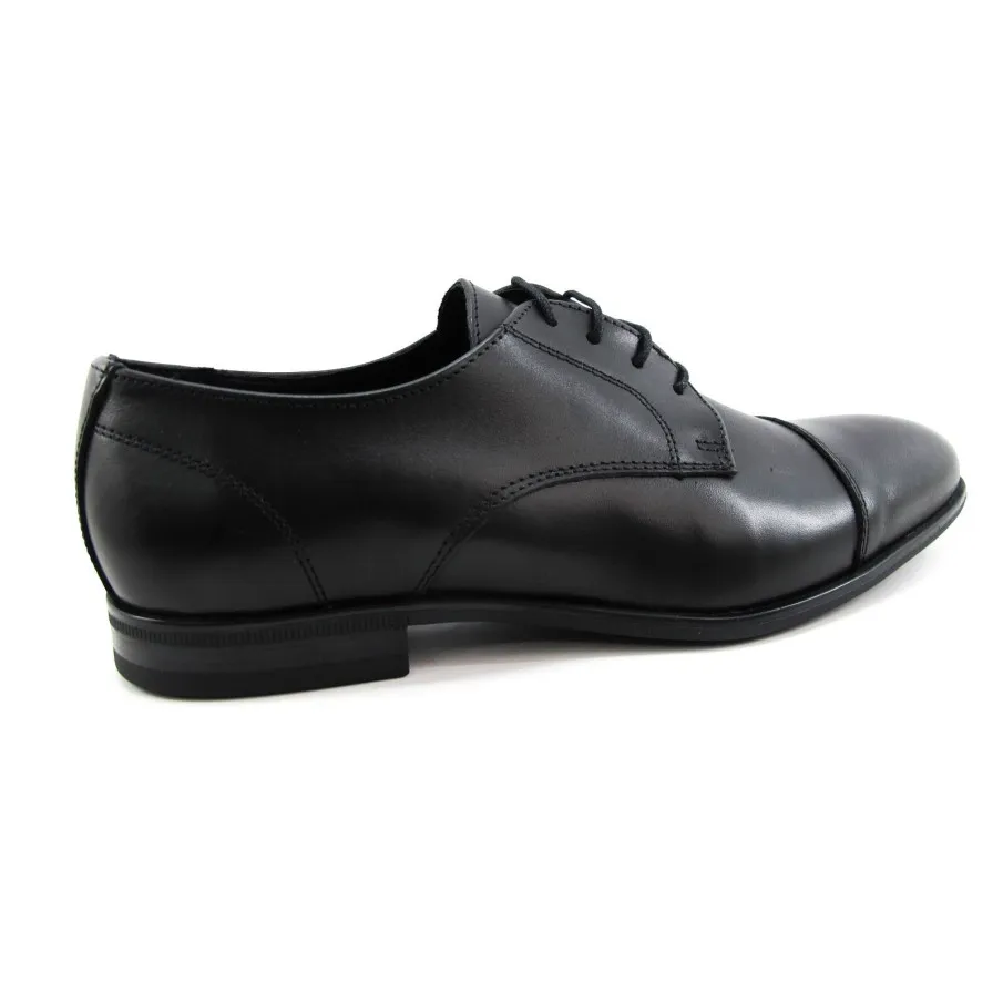 ZAPATO DE CABALLERO DE VESTIR CON CORDONES