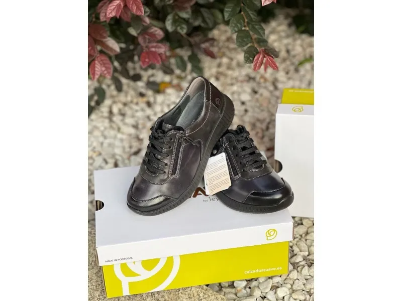 ZAPATO DE PIEL COMBINADO 3302 SUAVE BY LEYLAND EN COLOR BURDEOS O NEGRO