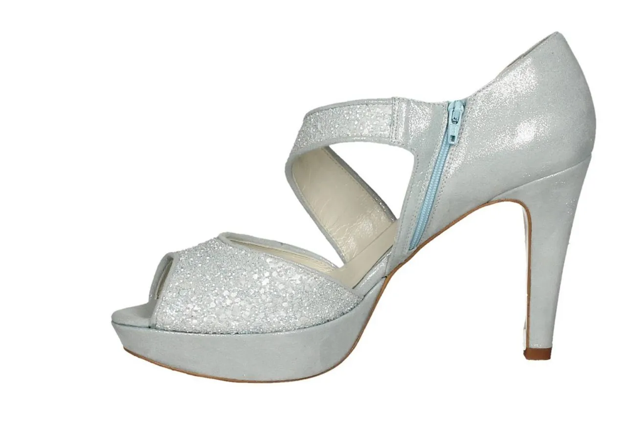 Zapato Glitter Celeste Tira Cejada Punta y Lados Descubierto
