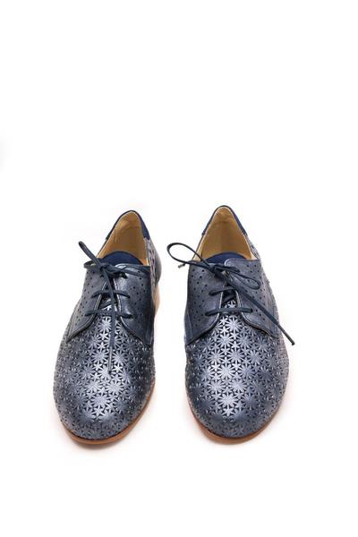 zapato salonissimos calado en azul
