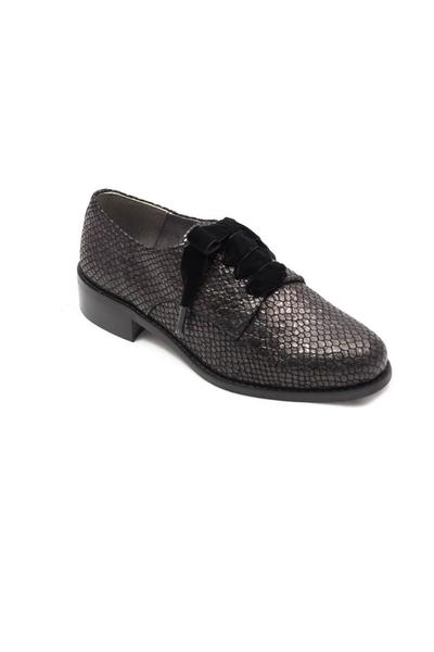 zapato salonissimos cordon grabado en negro