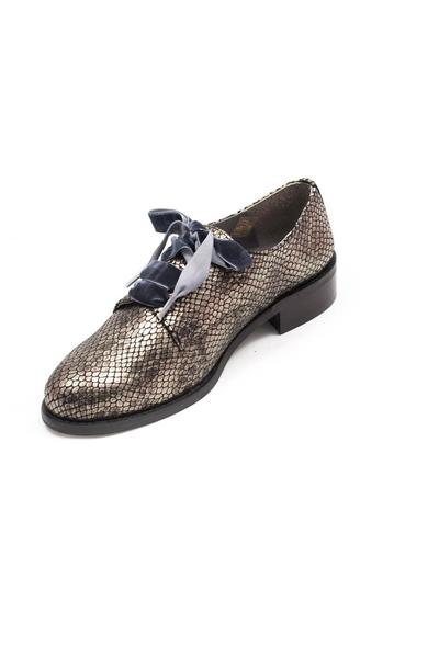 zapato salonissimos cordon grabado plata