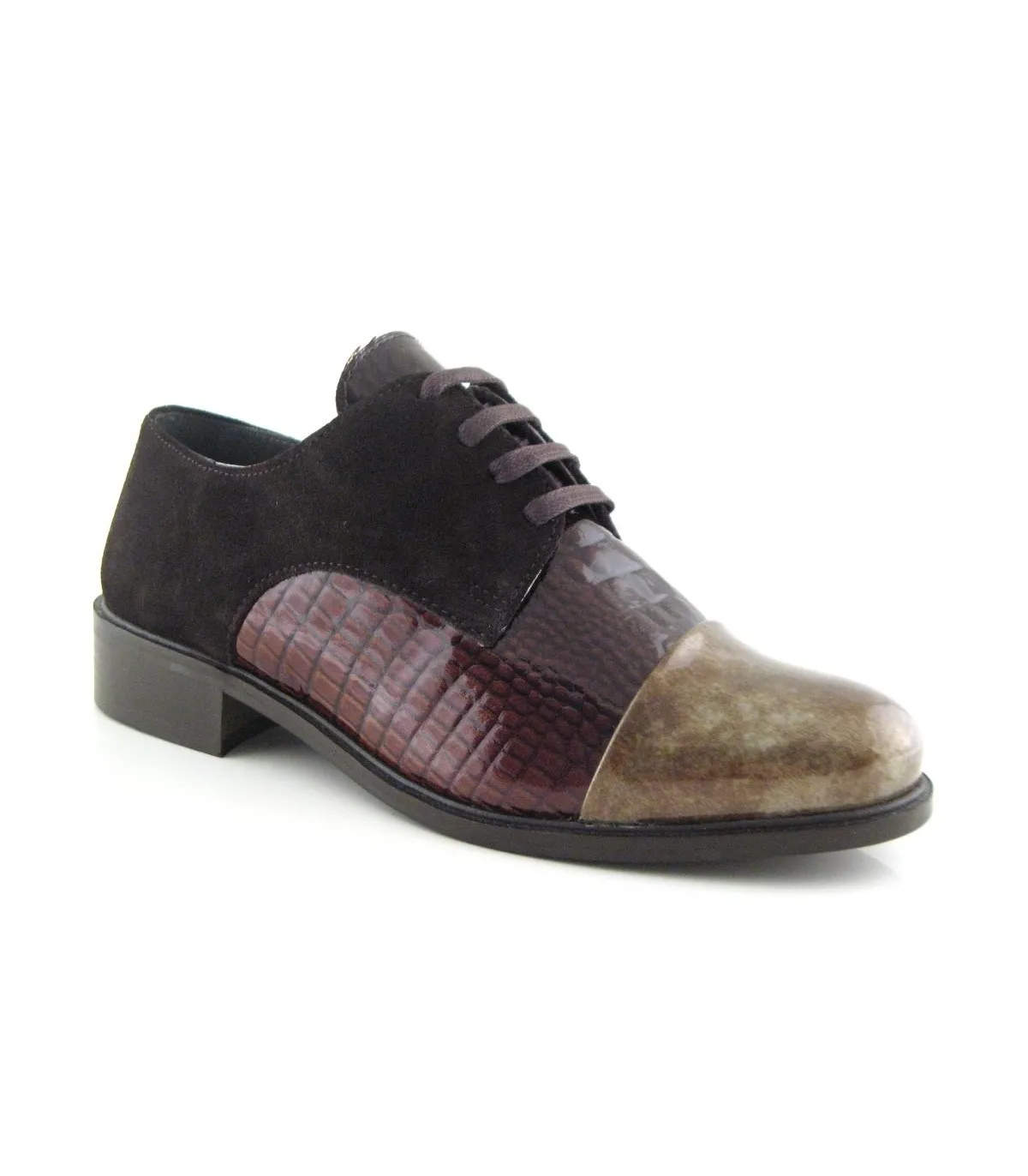 Zapatos de cordones combinados en coco