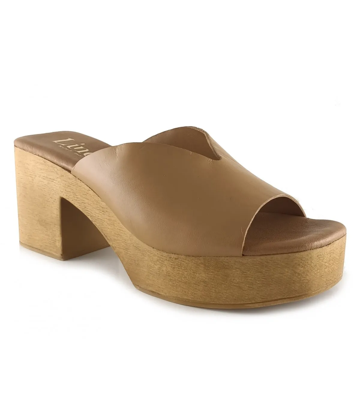 Zueco camel de piel